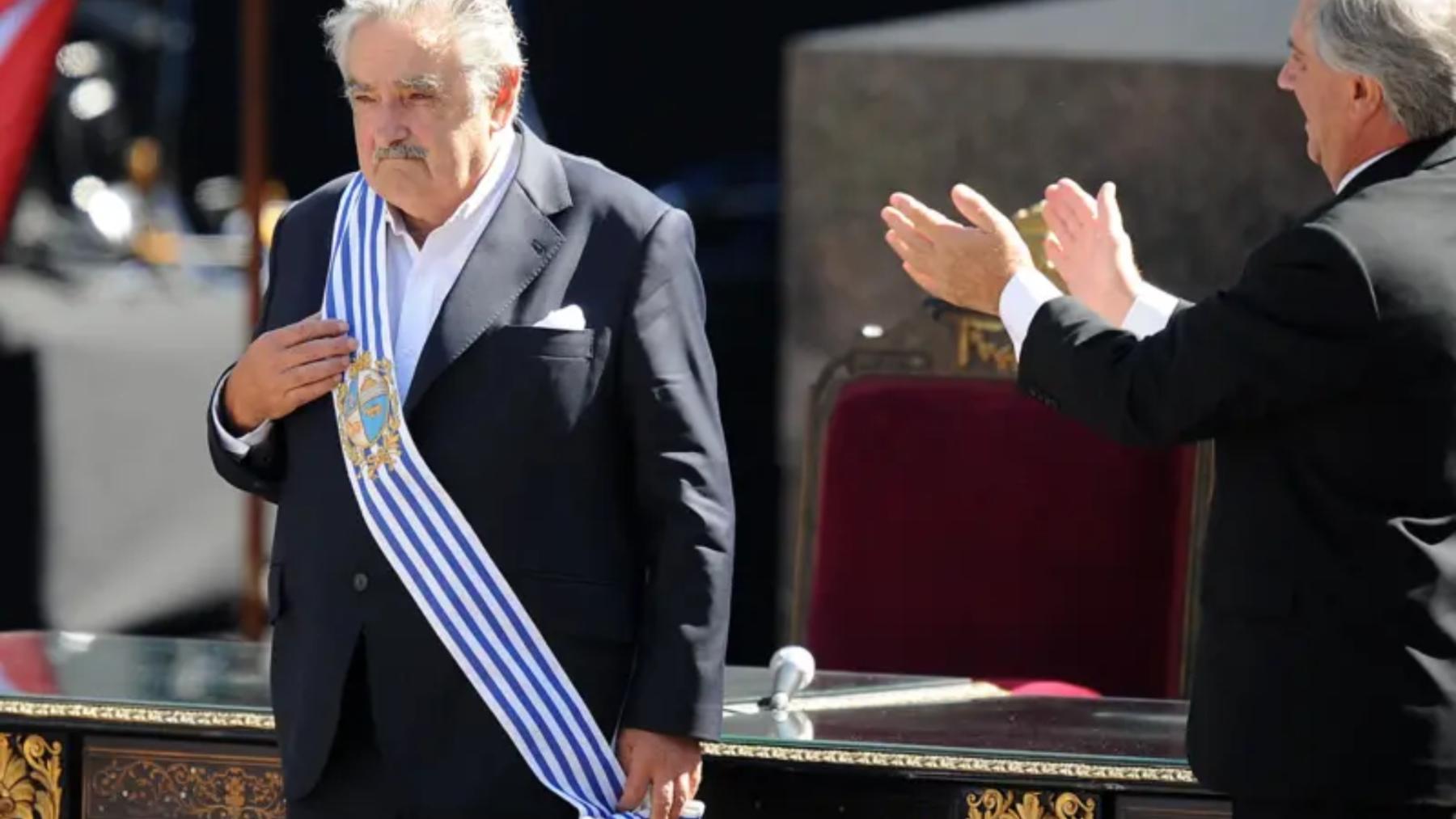 Sobre su presidencia, Mujica se reprochaba no haber logrado eliminar la pobreza en Uruguay; sus críticos lo acusaban de haber aumentado el déficit fiscal.